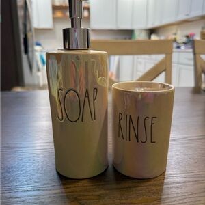 Iridescent Cream 'Soap' Pump and 'Rinse' Tumbler - Bathroom Accents NWT